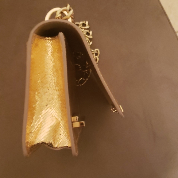 Kate Spade Rose Gold leather purse w Gold chain - Picture 9 of 13